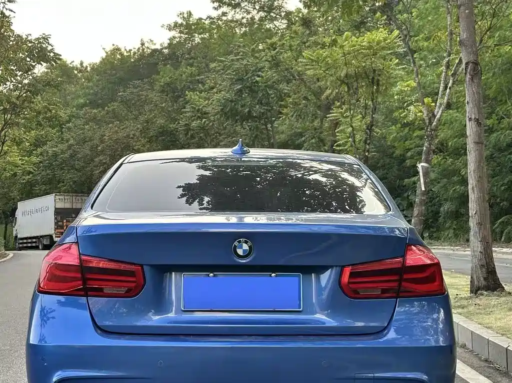 BMW 3 Series — миниатюра 7