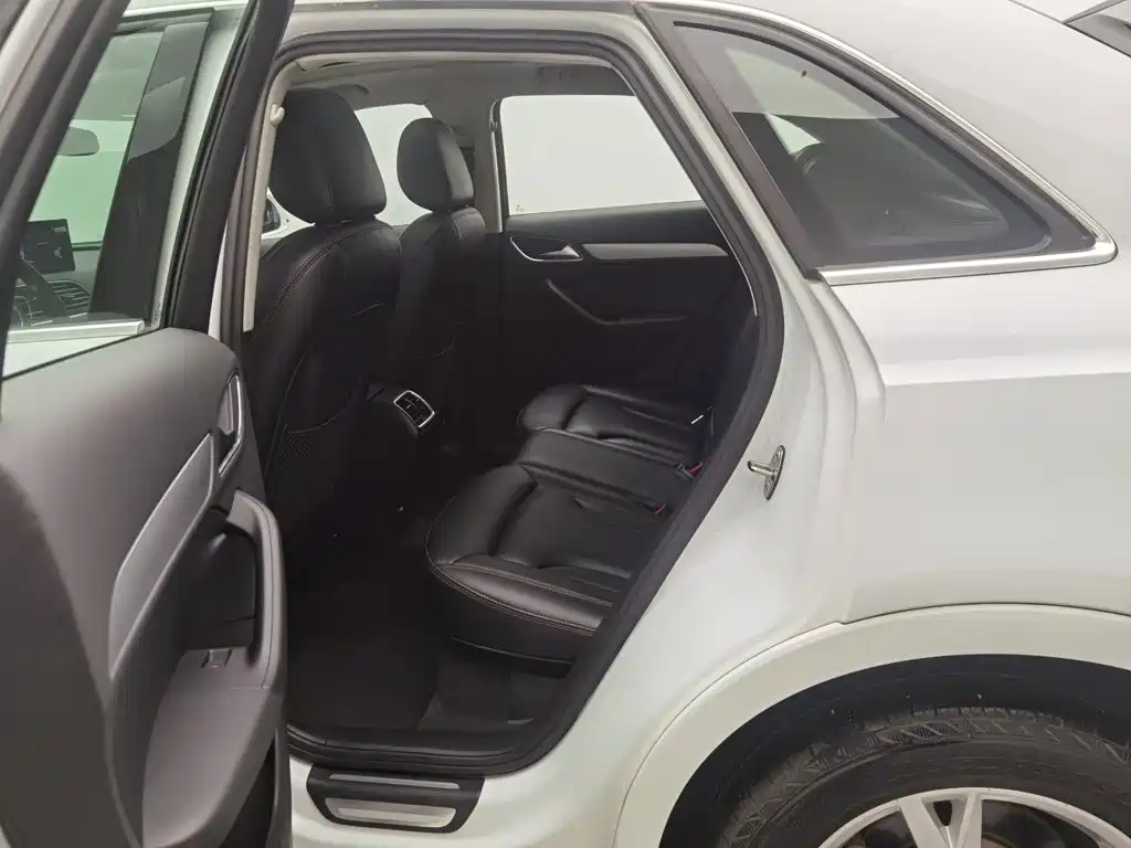 Audi Q3 — миниатюра 15