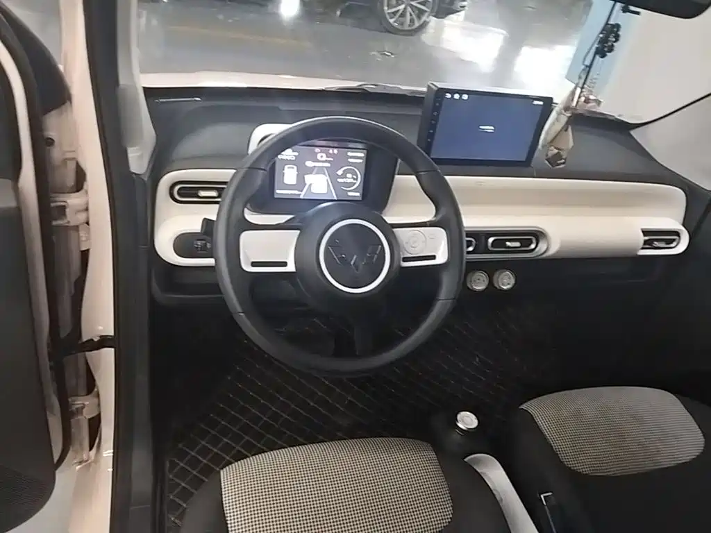 Wuling Mini EV MINIEV 2024 215km