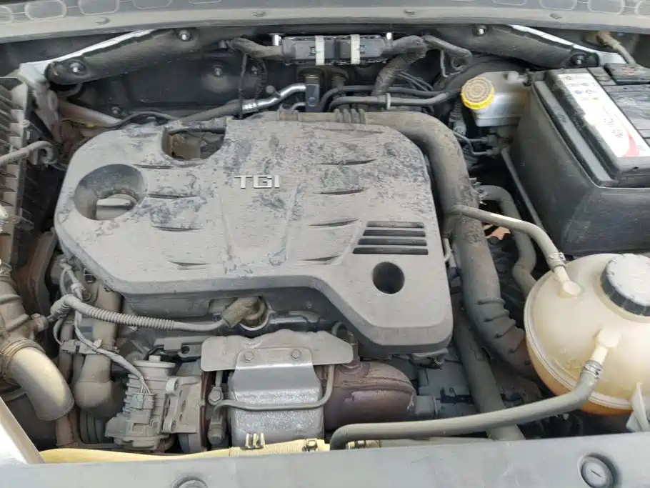 Roewe RX5 MAX — миниатюра 10