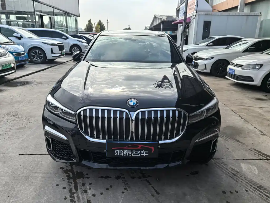 BMW 7 Series — миниатюра 2