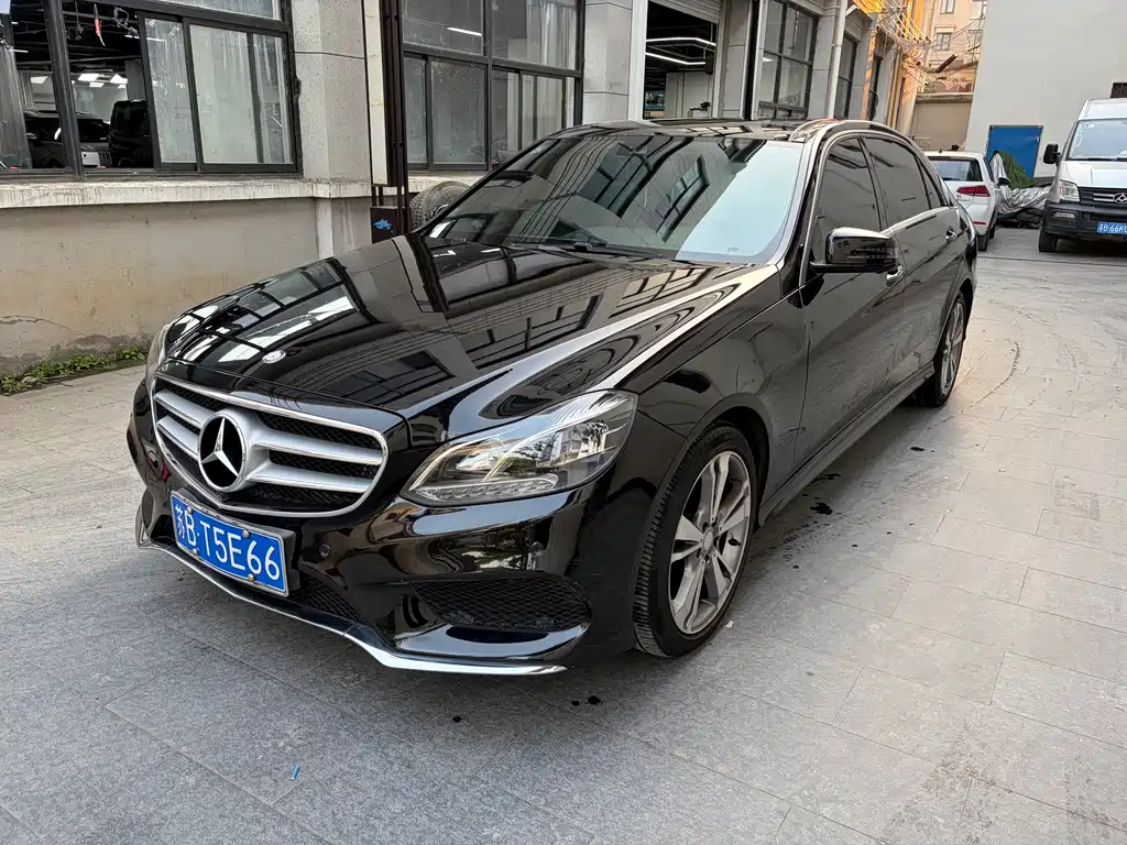 Mercedes-Benz E-Class 2016
