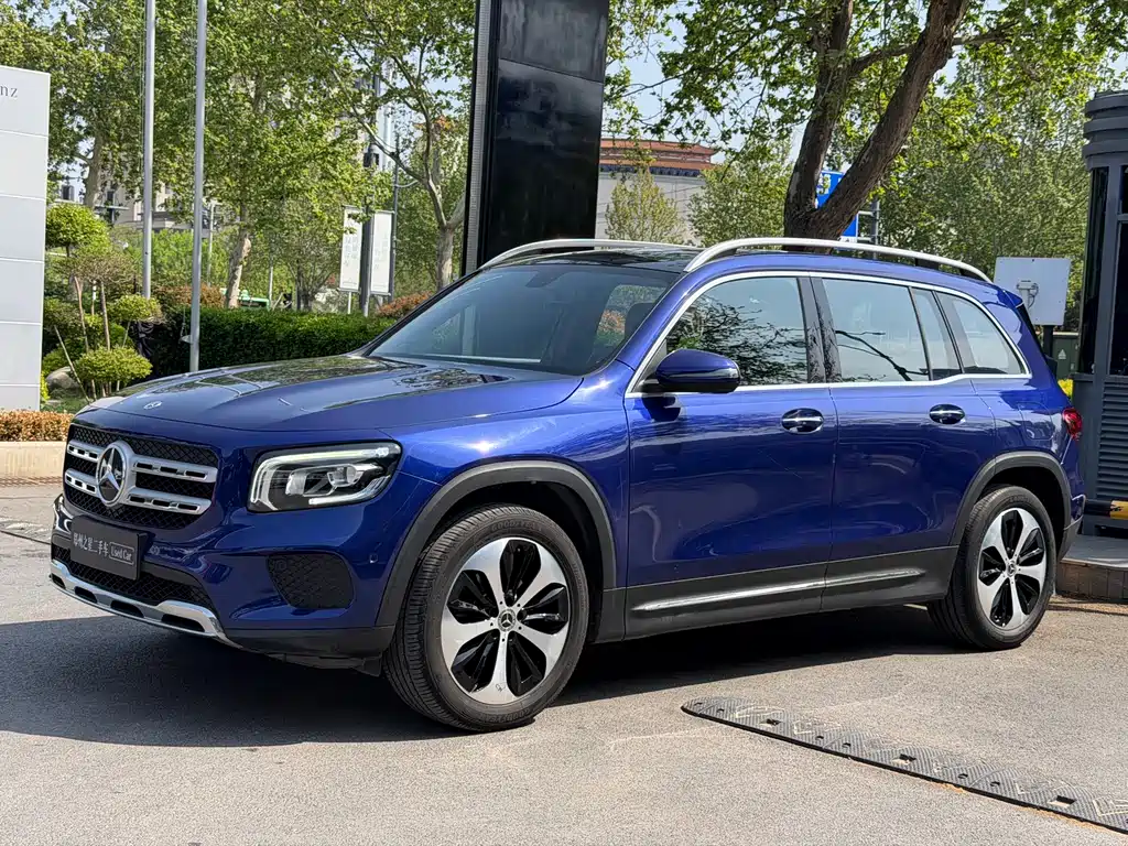 Mercedes-Benz GLB 2021