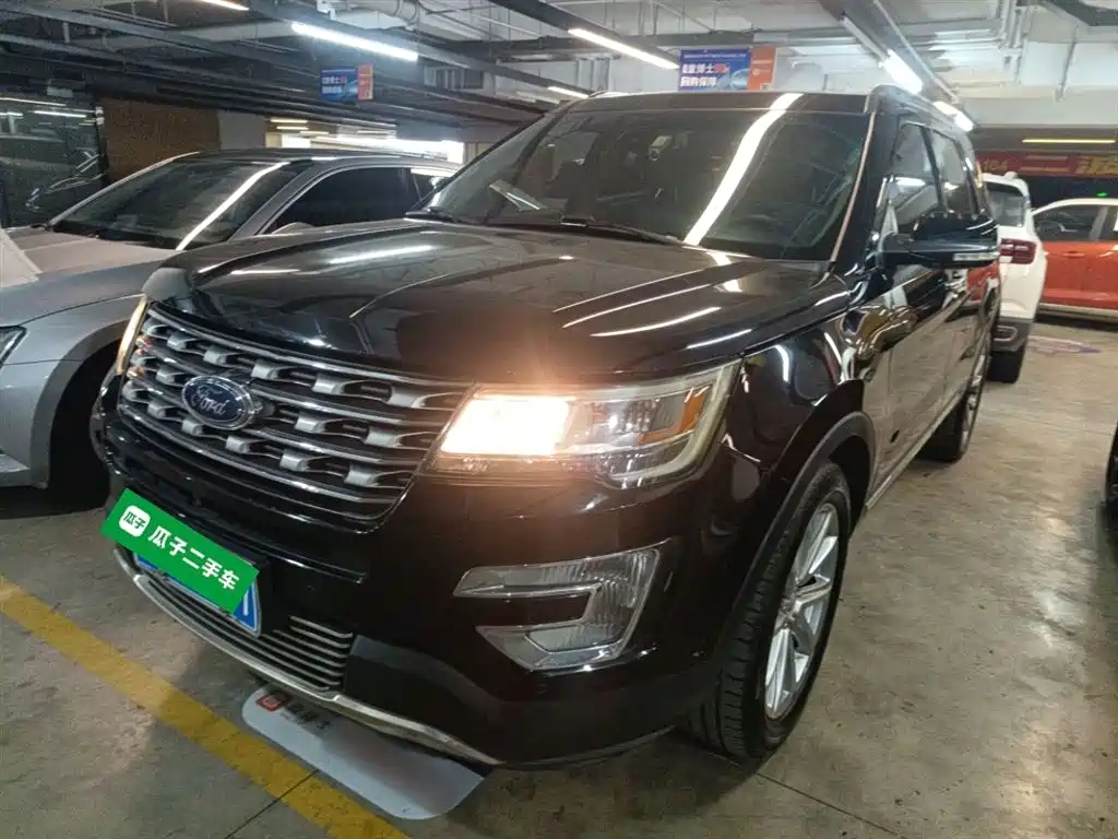 Купить Ford Explorer (Import)