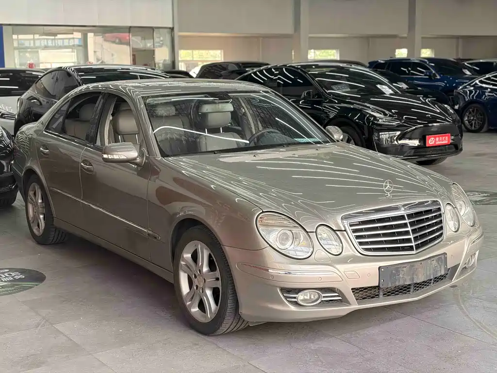 Mercedes-Benz E-Class E 2008 E 230 Fashion