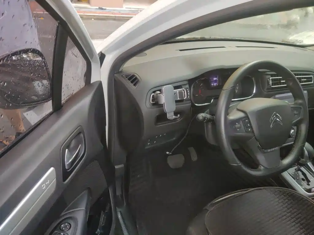 Citroen C4 — миниатюра 14