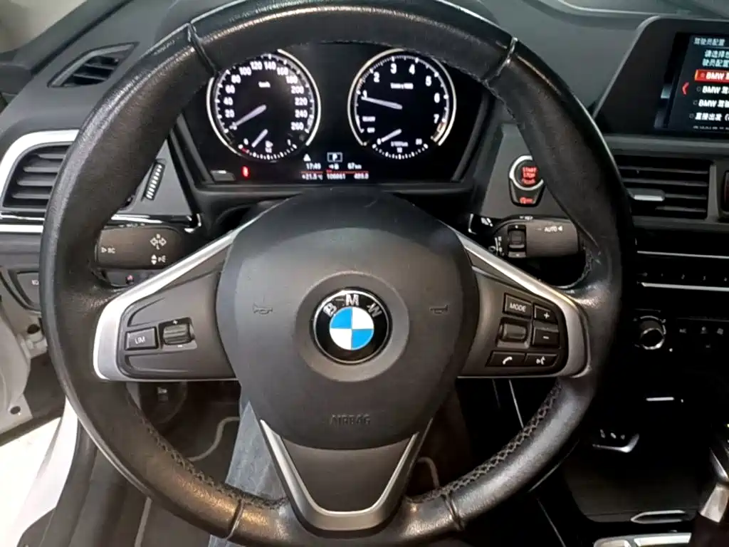 BMW 1 Series — миниатюра 11
