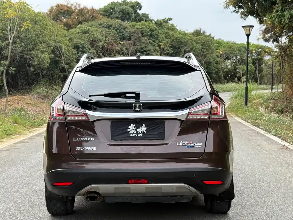 LUXGEN EXCELLENT 6 SUV