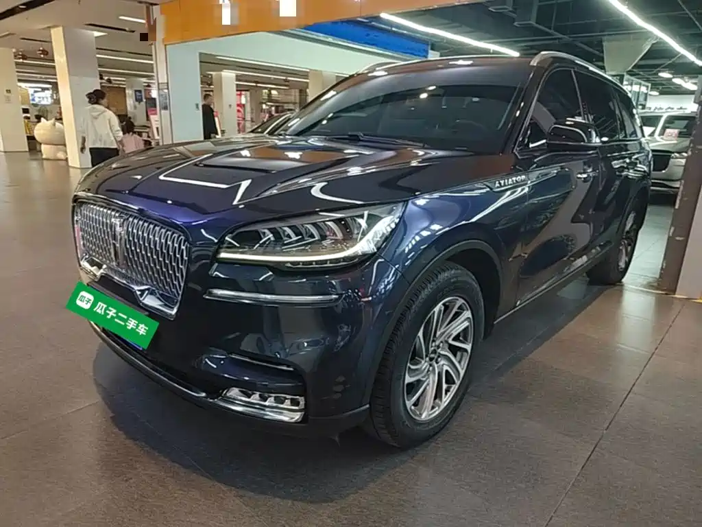 Lincoln Aviator