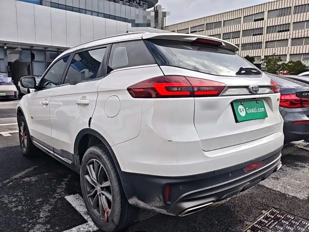 Geely Boyue — миниатюра 5