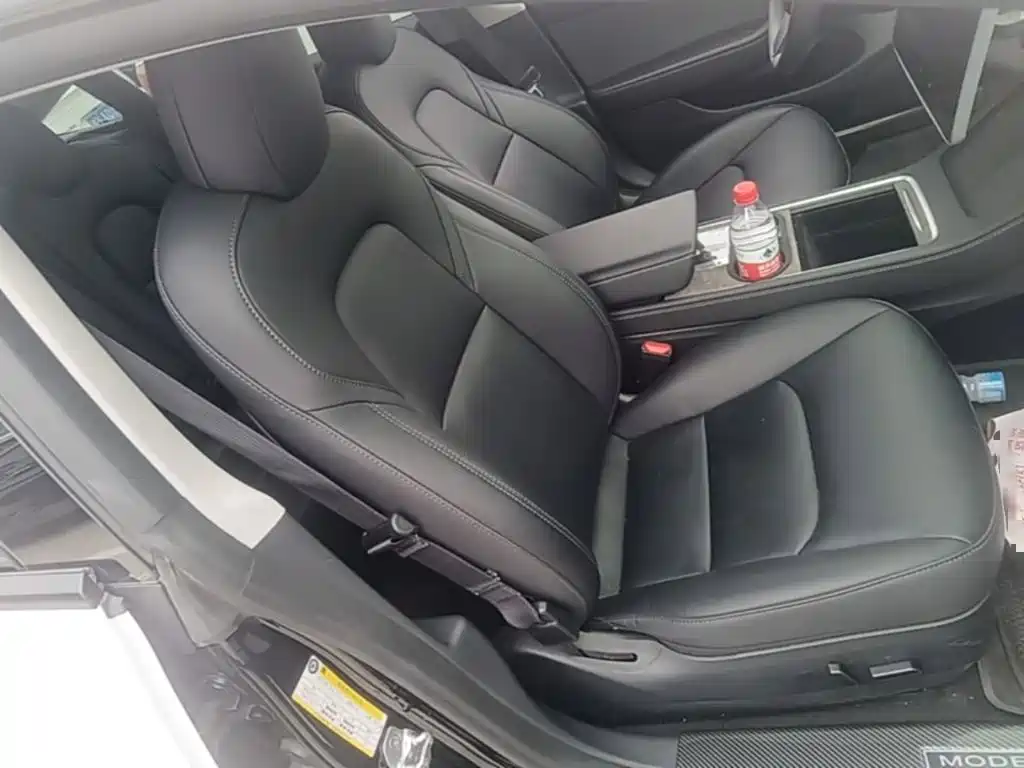 Tesla Model 3 — миниатюра 25