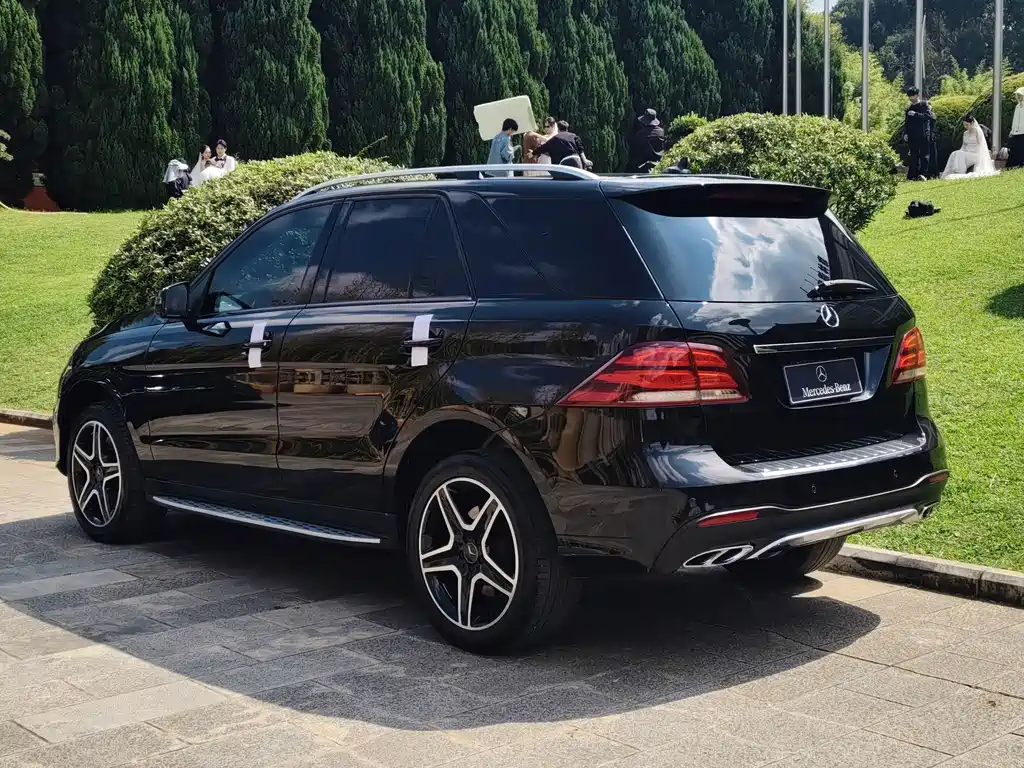 Mercedes-Benz GLE AMG — миниатюра 32