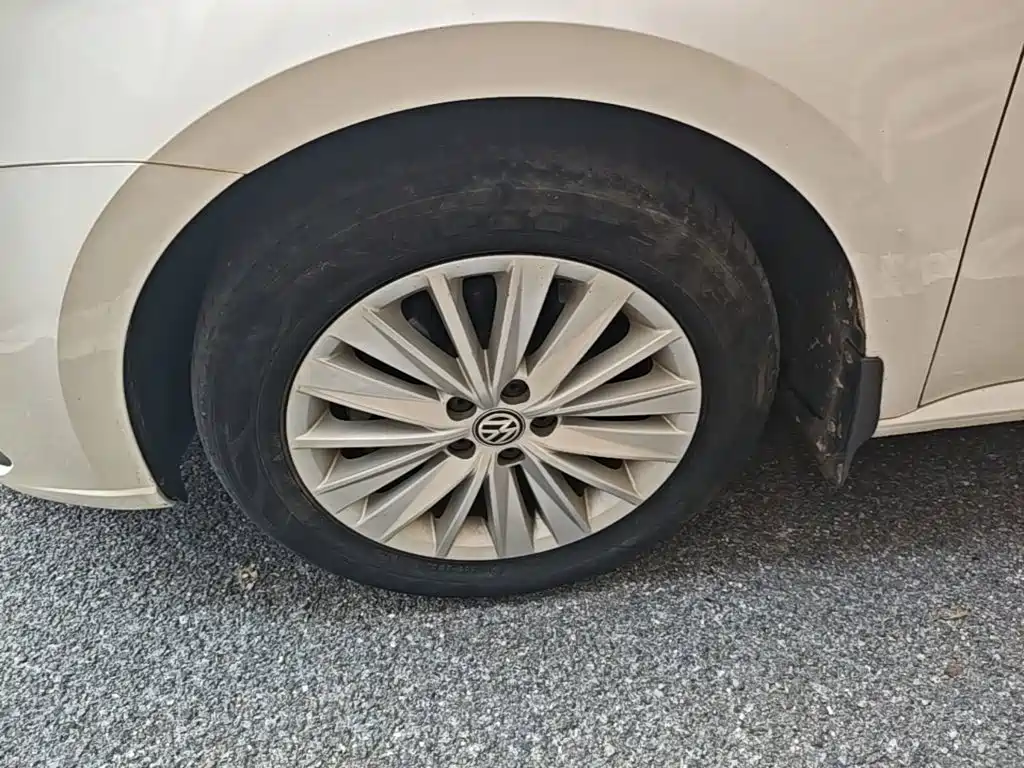 Volkswagen Lavida — миниатюра 23