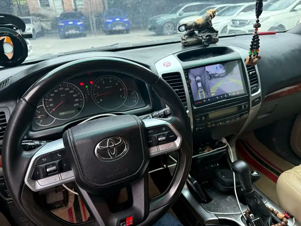 Toyota Prado (Import) — миниатюра 6