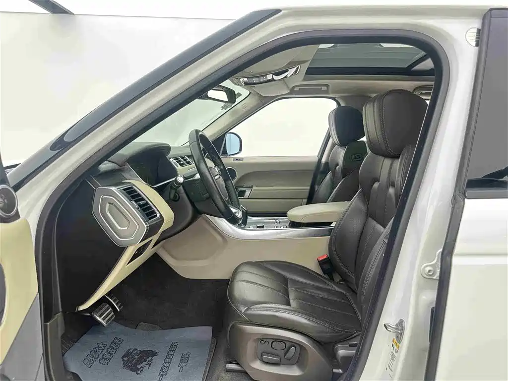 Land Rover Range Rover Sport 2015 3.0 SDV6 HSE DYNAMIC