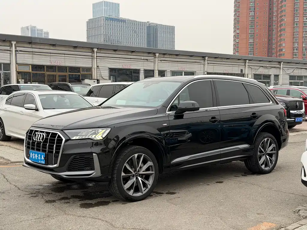 Audi Q7 2022
