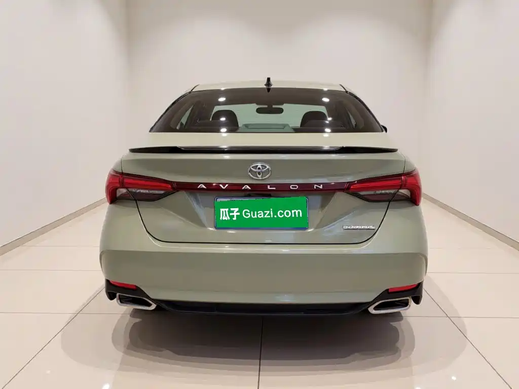 Toyota Avalon — миниатюра 5