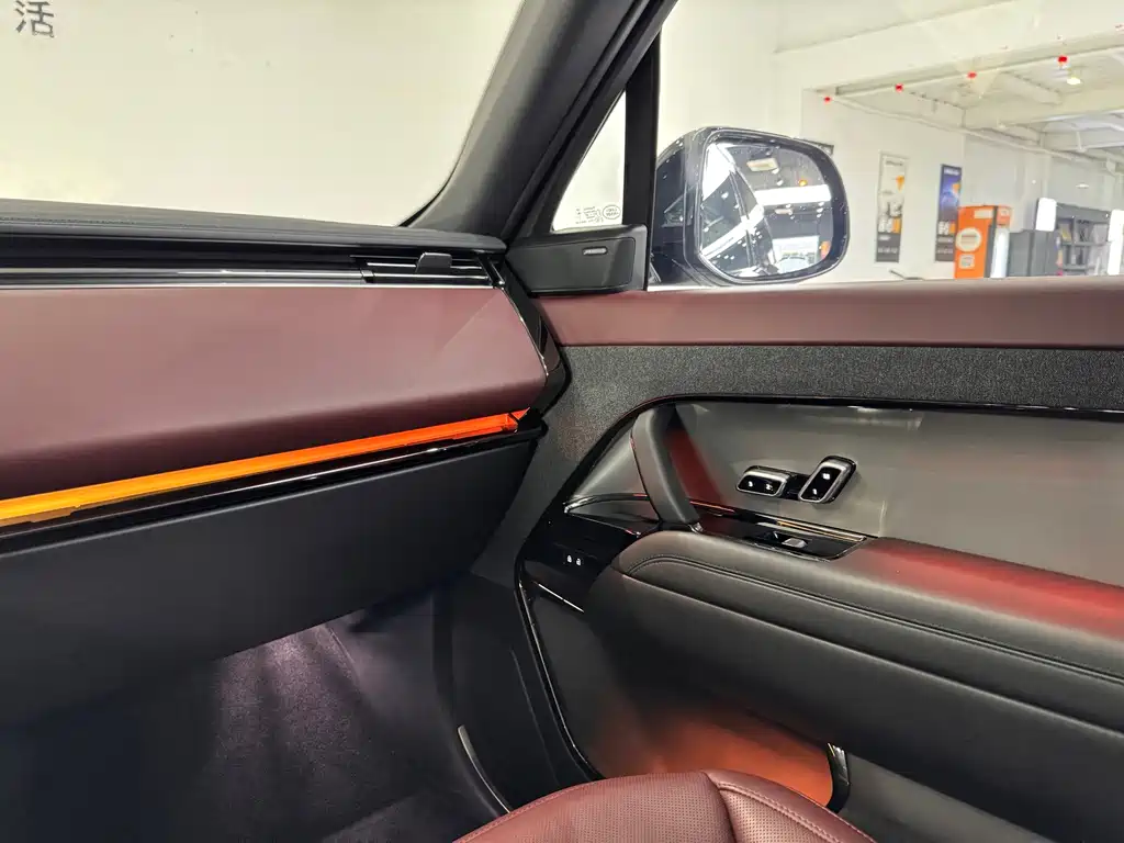 Land Rover Sport — миниатюра 13