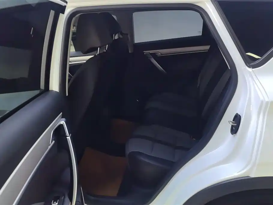 GEELY AUTOMOBILE BINYUE