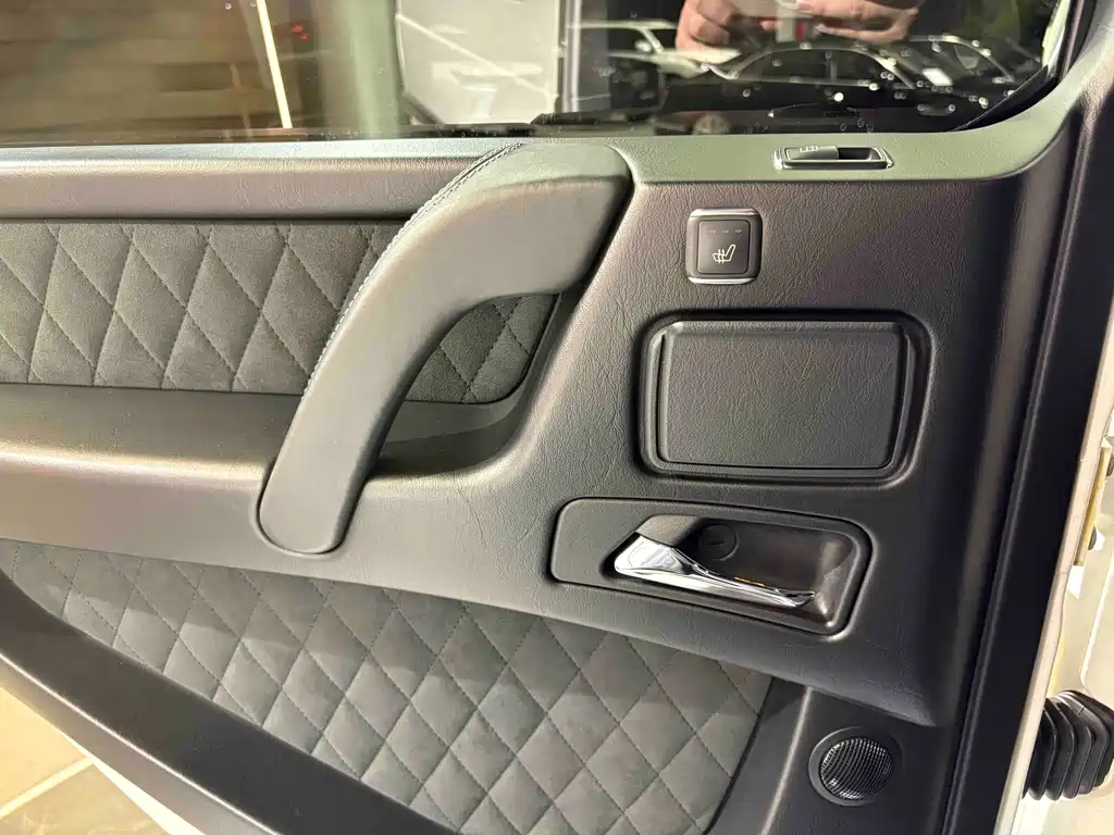 Mercedes-Benz G-Class — миниатюра 27