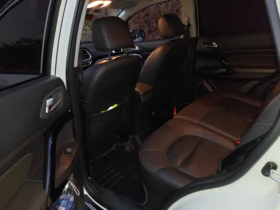 GAC Motor Trumpchi GS4 — миниатюра 11