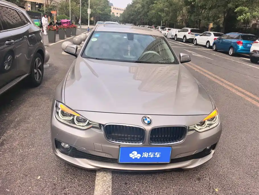 BMW 3 Series — миниатюра 2