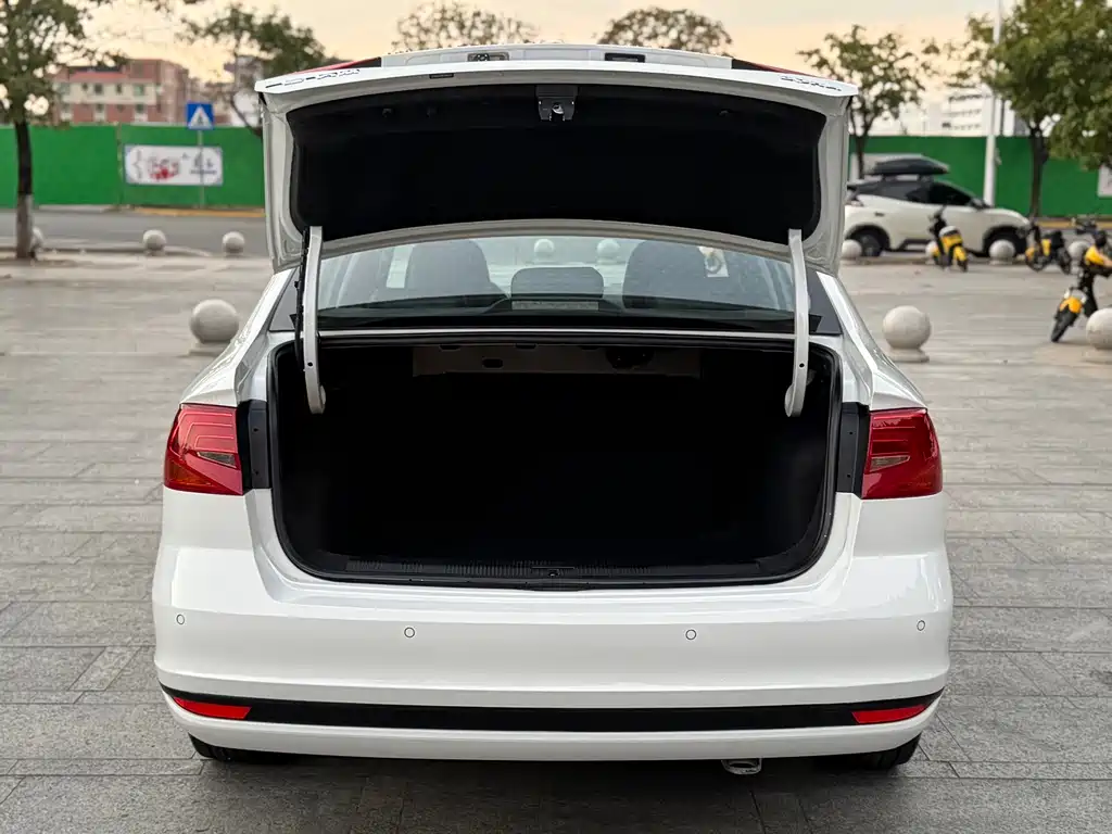 Volkswagen Bora — миниатюра 19