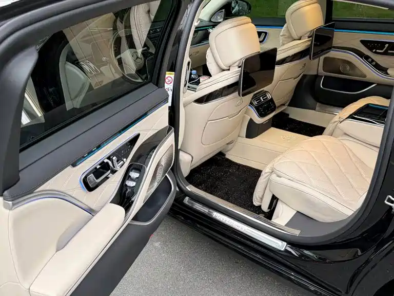 Mercedes-Benz S-Class — миниатюра 10