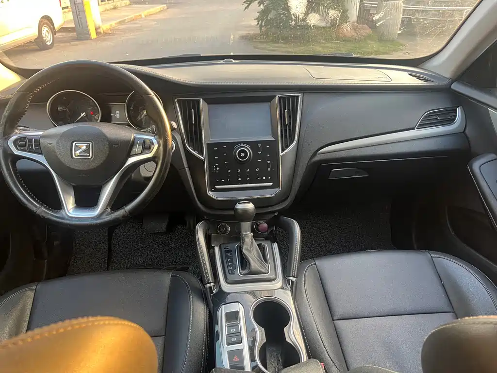 Zotye Zotye SR7 — миниатюра 13