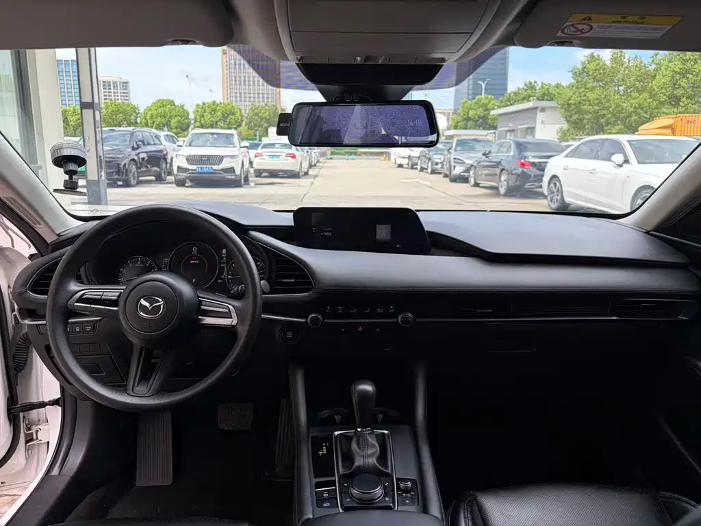 Mazda 3 Axela — миниатюра 11