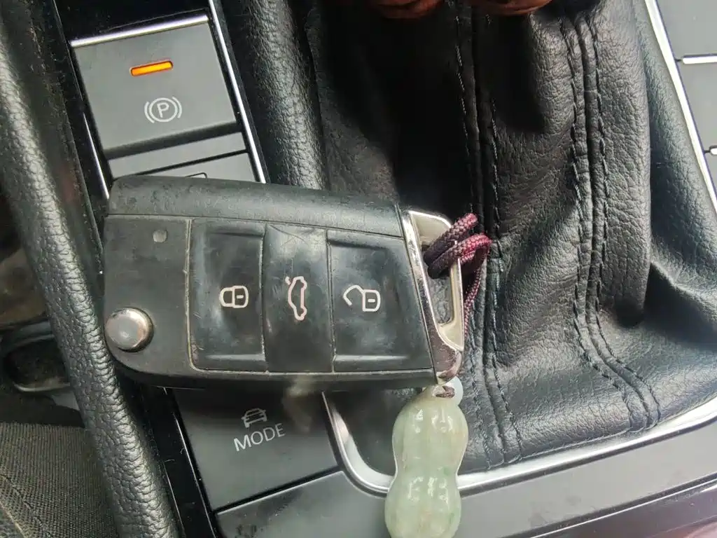 Volkswagen Sagitar — миниатюра 12