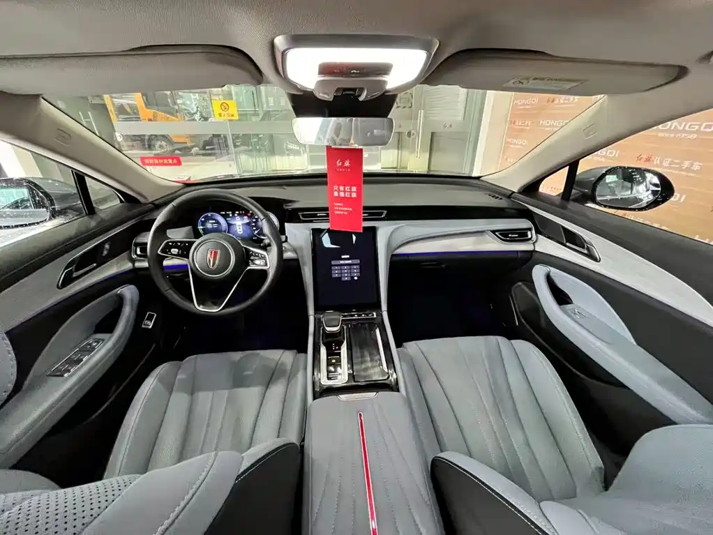 Hongqi Hongqi H5 PHEV — миниатюра 4