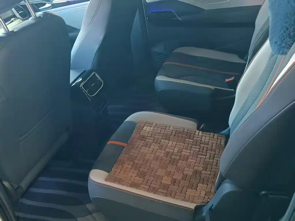 Volkswagen ID.6 Crozz — миниатюра 14