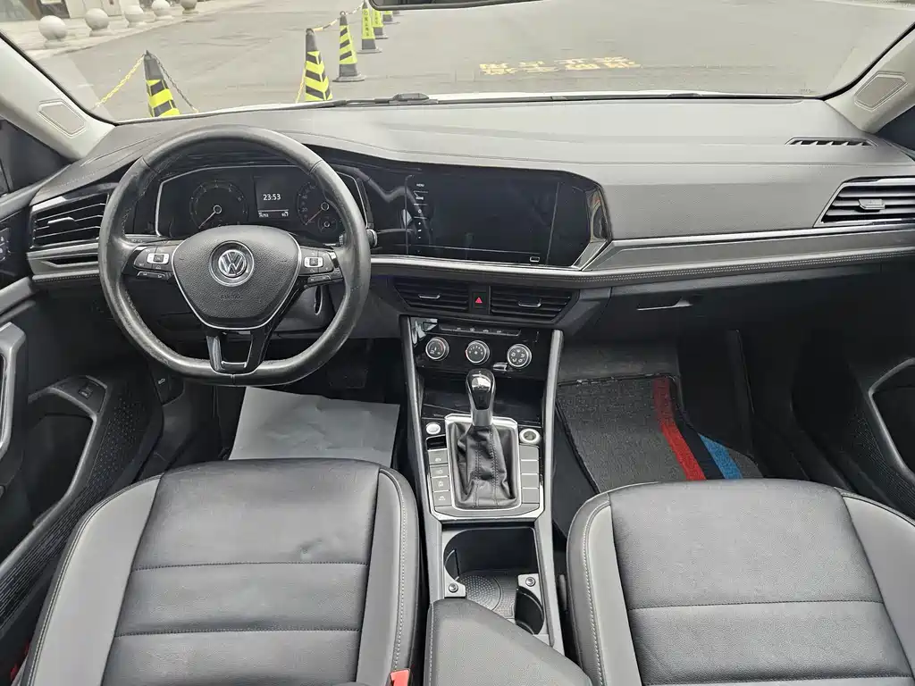 Volkswagen Sagitar — миниатюра 16