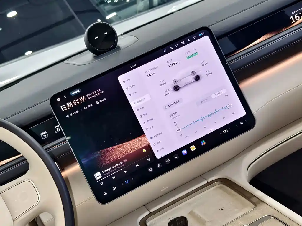 NIO ES8 — миниатюра 18