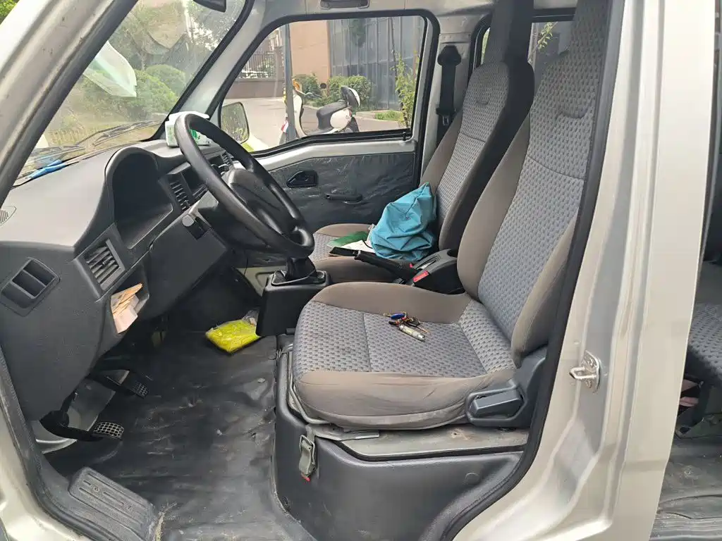 Wuling Zhiguang — миниатюра 12