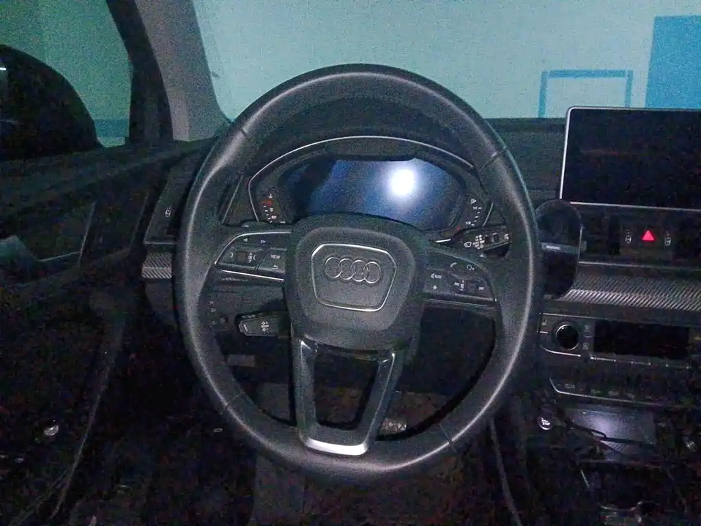 Audi Q5L — миниатюра 11