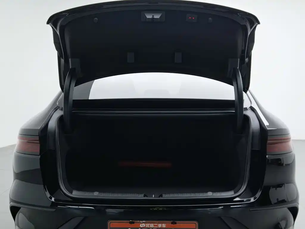 BYD Han — миниатюра 16