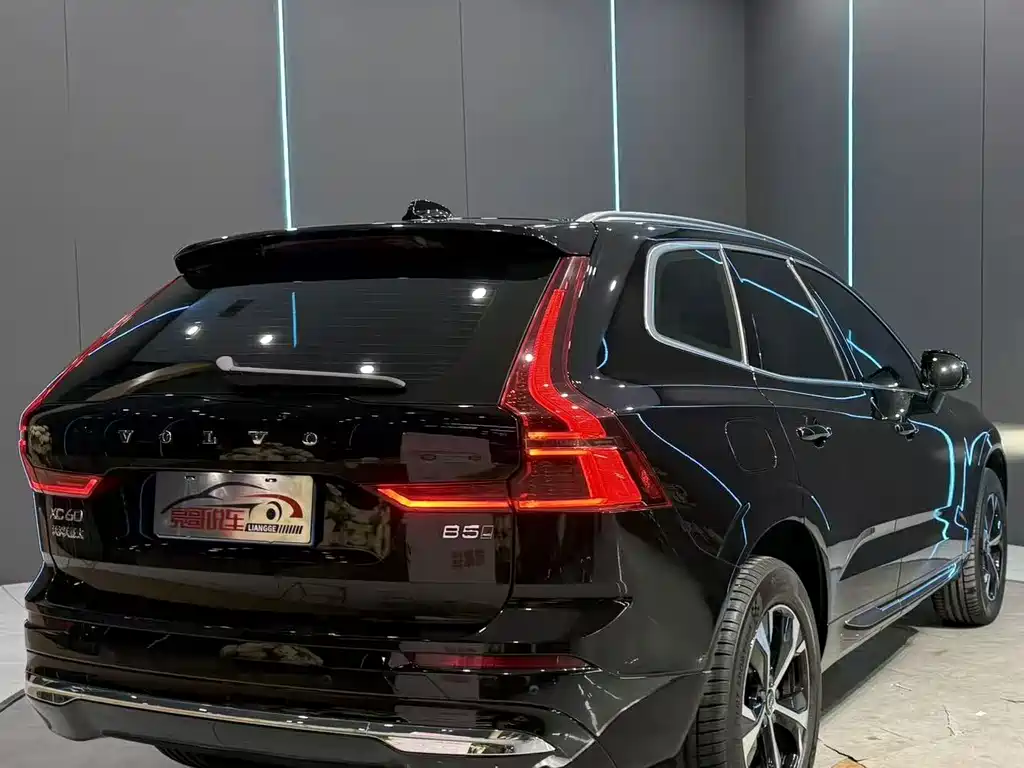 Volvo XC60 — миниатюра 6