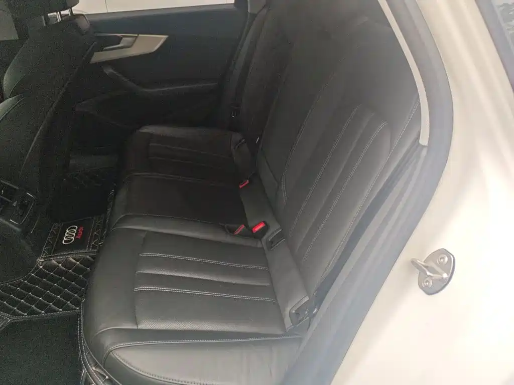 Audi A4L — миниатюра 15