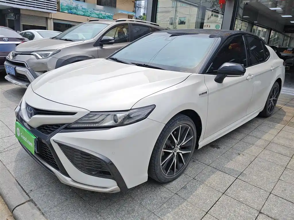 Toyota Camry 2022