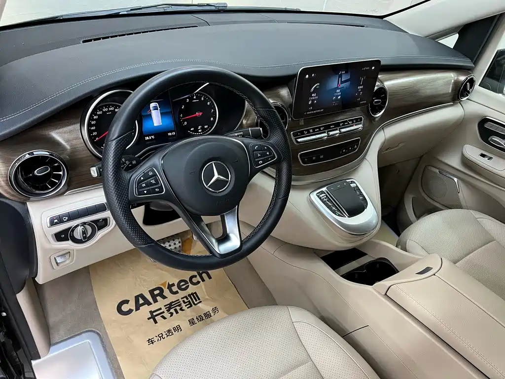 MERCEDES-BENZ V CLASS