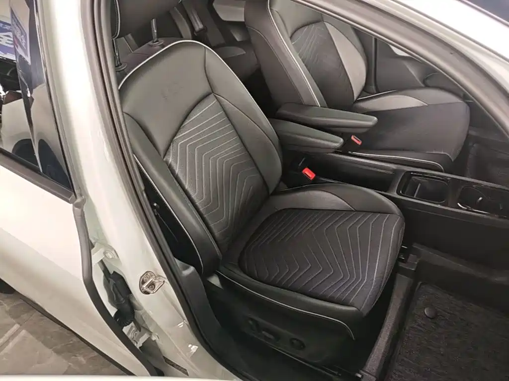 Volkswagen ID.3 — миниатюра 20