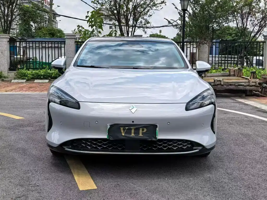 Baojun Очень приятно. — миниатюра 3