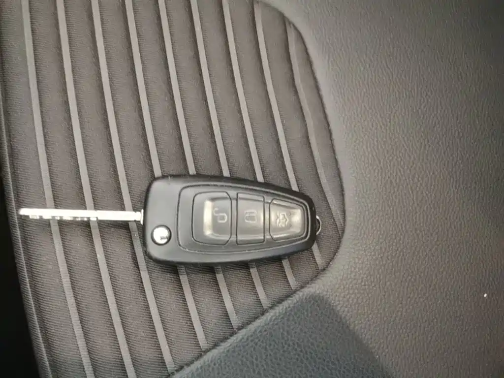 Ford Focus — миниатюра 9