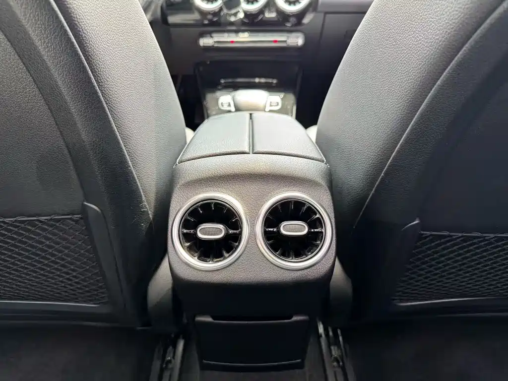 Mercedes-Benz A-Class — миниатюра 20
