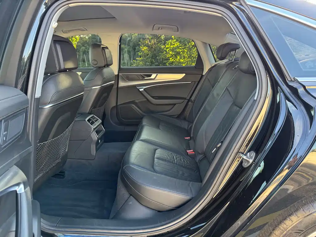 Audi A6L — миниатюра 5