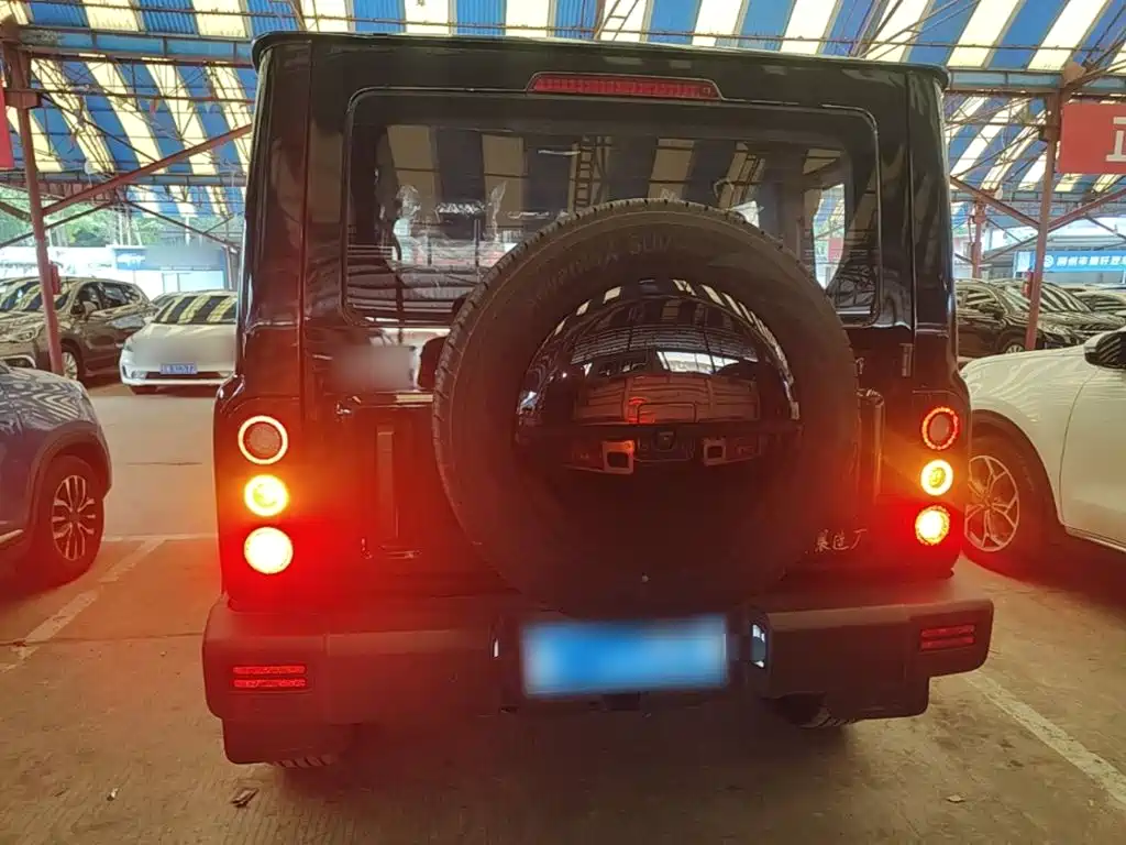 212 212 T01 — миниатюра 6