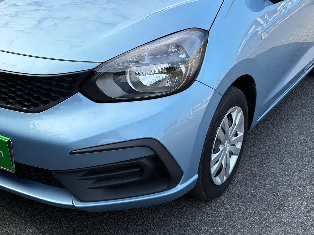 Honda Fit — миниатюра 5