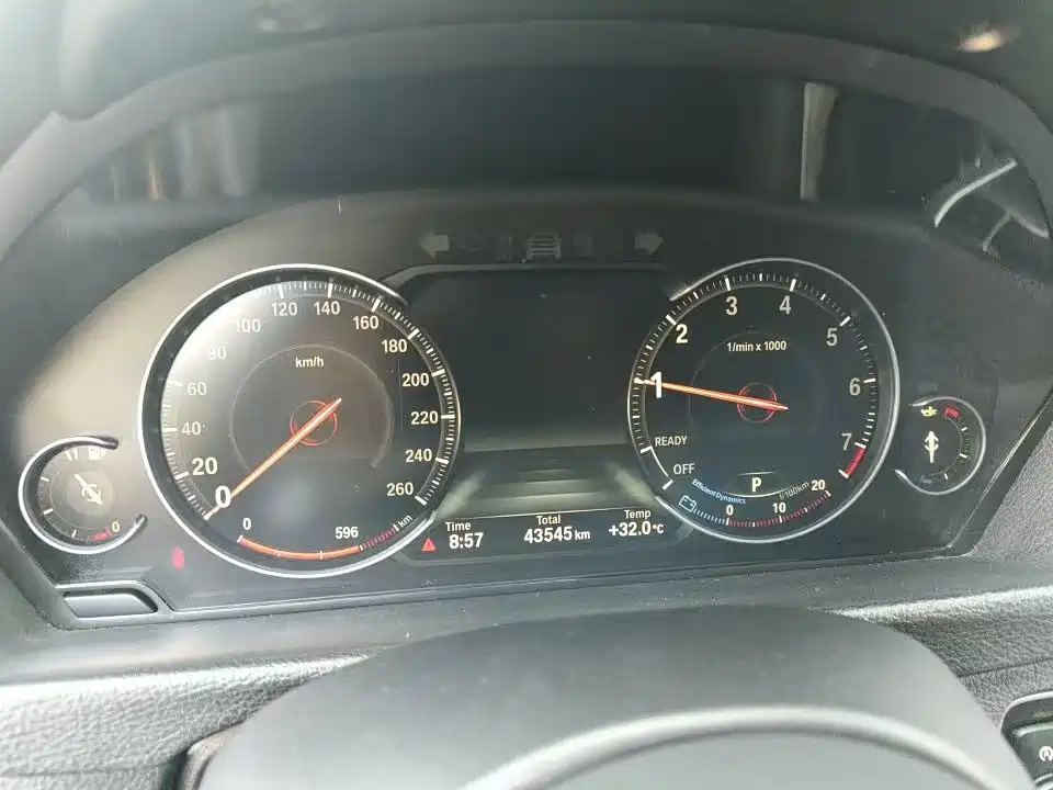 BMW 3 Series — миниатюра 3